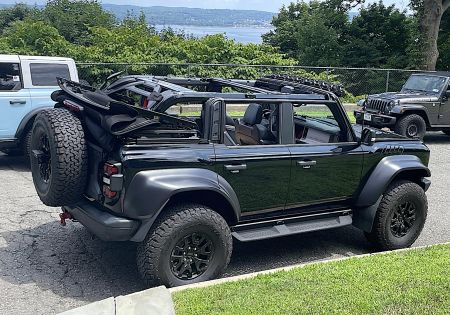 FORD BRONCO CABRIO SOFTTOP JEEP 4x4  ( 2025 )