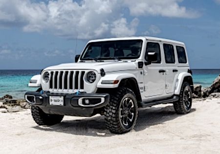Alquila un coche Jeep Wrangler con kilometraje ilimitado por 1, 2 o 3 días